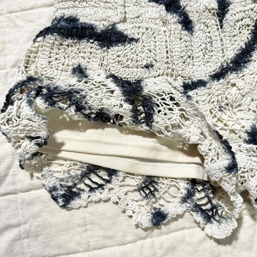 Surf Gypsy Crochet Shorts β Medium - Picture 8 of 8
